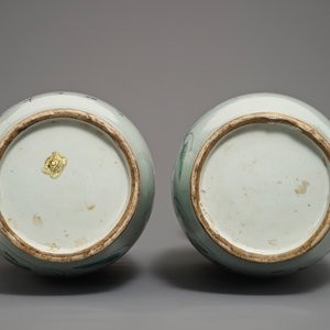 19-20世纪 粉彩花卉纹瓶 一对 — 照片 6