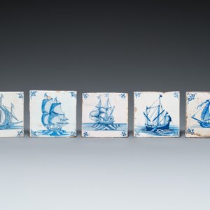 19 blue and white and polychrome Dutch Delft tiles, 16/17th C. — photo 4