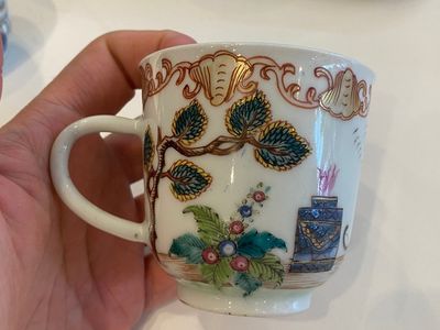 19 Chinese famille rose cups and 15 saucers, Qianlong — photo 5
