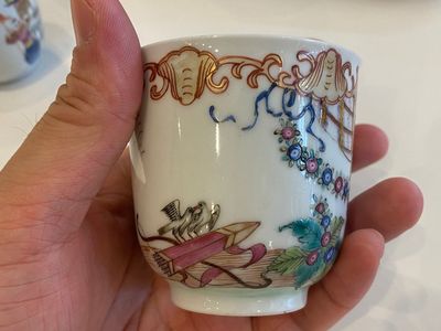 19 Chinese famille rose cups and 15 saucers, Qianlong — photo 6