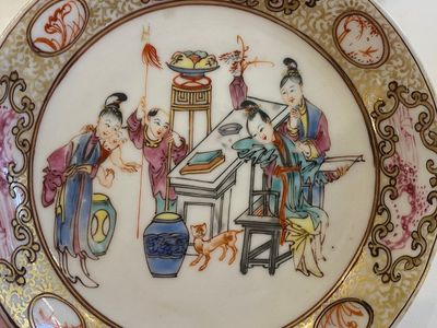 19 Chinese famille rose koppen en 15 schotels, Qianlong — foto 12