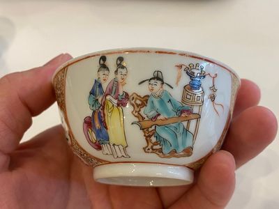 19 Chinese famille rose koppen en 15 schotels, Qianlong — foto 16