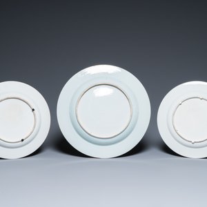 19 Chinese famille rose Meissen-style 'knight on horseback' dishes and plates, Qianlong — 照片 3