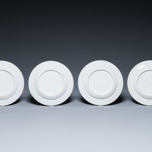 19 Chinese famille rose Meissen-style 'knight on horseback' dishes and plates, Qianlong — 照片 7