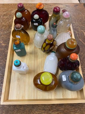 19 tabatières en verre, Chine, 19/20ème — photo 1