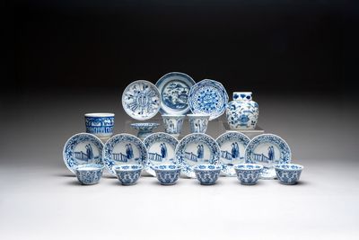 20 Chinese blue and white wares, 19th C.