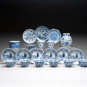 20 Chinese blue and white wares, 19th C. — foto 1