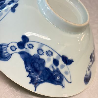 A Chinese blue and white 'Pikes' bowl — photo 15