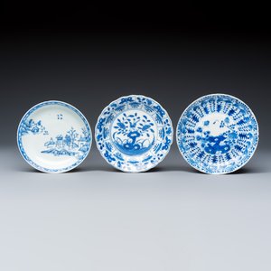 21 Chinese blue and white wares and an Imari-style teapot — photo 14