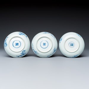 21 Chinese blue and white wares and an Imari-style teapot — photo 17