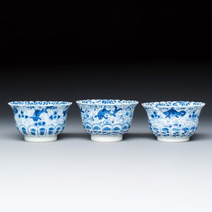 21 Chinese blue and white wares and an Imari-style teapot — photo 23