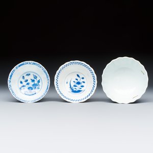 21 Chinese blue and white wares and an Imari-style teapot — photo 30