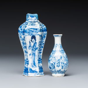 21 Chinese blue and white wares and an Imari-style teapot — photo 8