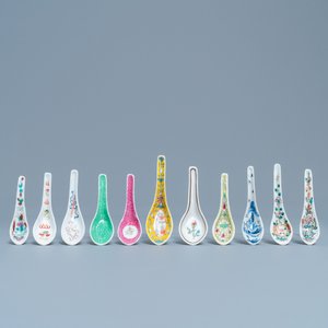 21 cuillères en porcelaine de Chine, 19/20ème — photo 6