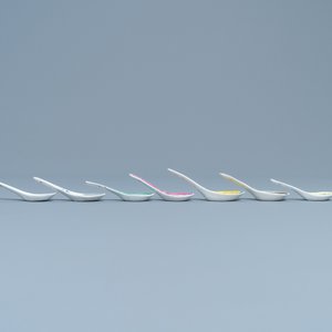 21 cuillères en porcelaine de Chine, 19/20ème — photo 9