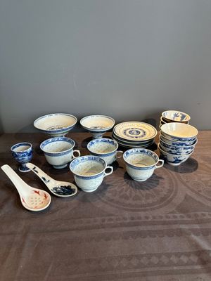22 Chinese blue and white wares, 19/20th C. — foto 1
