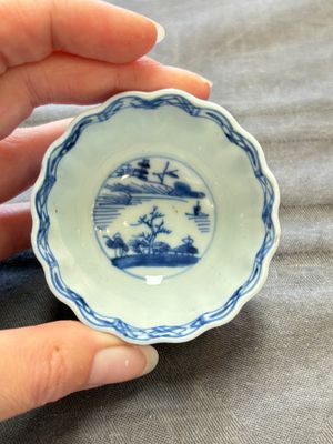 22 Chinese blue, white and famille rose wares, Kangxi and Qianlong — 照片 61
