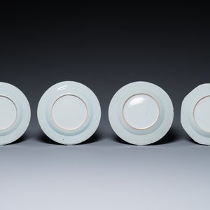 23 Chinese blauw-witte en Imari-stijl borden, Kangxi/Qianlong — foto 11