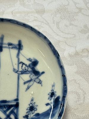 23 Chinese blue and white saucers with figural design, Yongzheng/Kangxi — photo 29