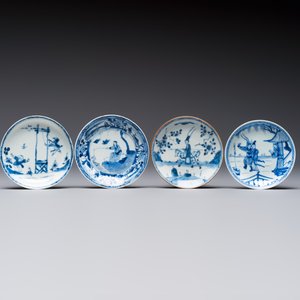 23 Chinese blue and white saucers with figural design, Yongzheng/Kangxi — photo 4