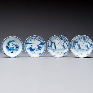 23 Chinese blue and white saucers with figural design, Yongzheng/Kangxi — photo 6