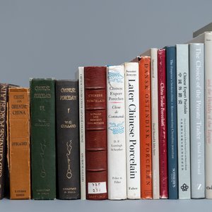 24 important reference books on Chinese export porcelain, incl. armorial and famille rose wares — 照片 2