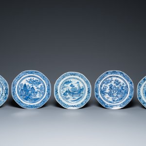 25 assiettes en porcelaine de Chine en bleu et blanc, Qianlong — photo 8