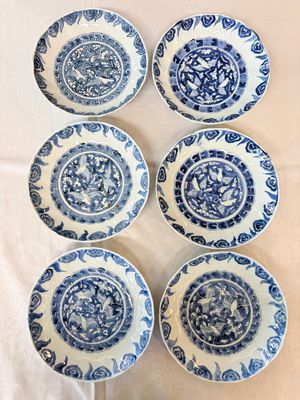 Six Chinese blue and white Ko-sometsuke 'Crane' plates for the Japanese market — photo 1