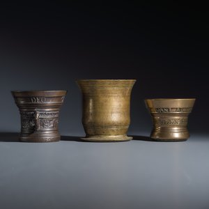 Three bronze mortars and two pestles — photo 3