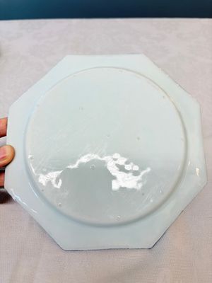 Six Chinese blue and white plates after a European silver model — photo 5