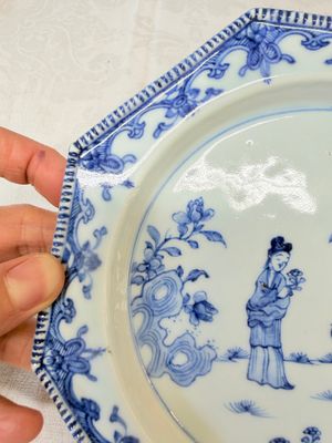 Six Chinese blue and white plates after a European silver model — photo 7