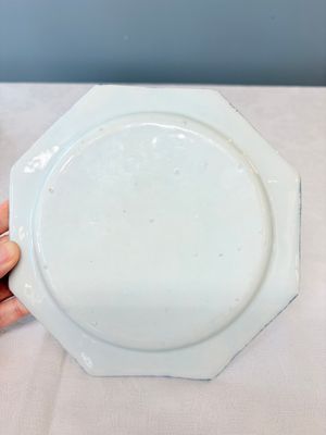 Six Chinese blue and white plates after a European silver model — photo 14