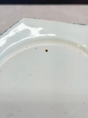Six Chinese blue and white plates after a European silver model — photo 27