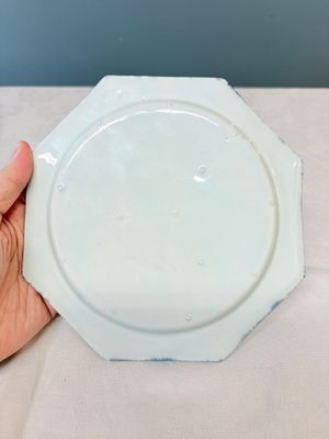 Six Chinese blue and white plates after a European silver model — photo 32
