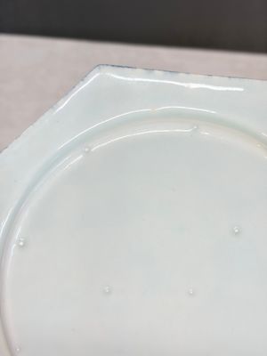 Six Chinese blue and white plates after a European silver model — photo 34