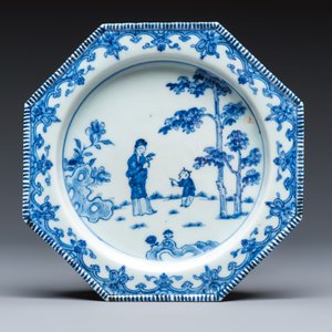 Six Chinese blue and white plates after a European silver model — photo 8