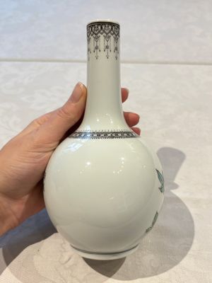 31 Chinese famille rose vases, Qianlong and Jingdezhen marks, 20th C. — 照片 119