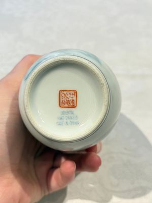 31 Chinese famille rose vases, Qianlong and Jingdezhen marks, 20th C. — 照片 139