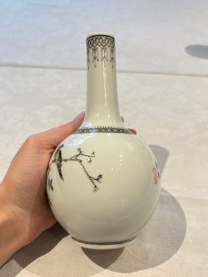 31 Chinese famille rose vases, Qianlong and Jingdezhen marks, 20th C. — 照片 68