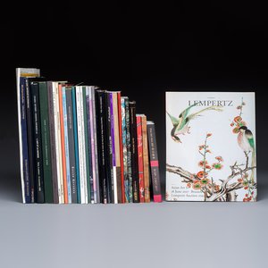 35 publications on Asian art, incl. auction and exhibition catalogues, 1981-2021 — photo 1