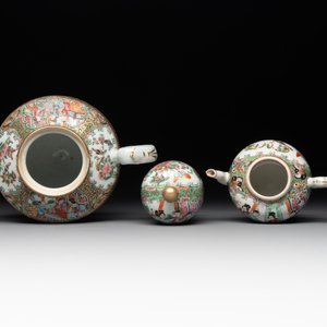 38 Chinese Canton famille rose wares, 19th C. — photo 20