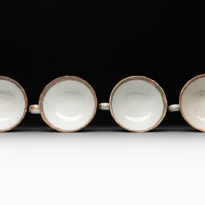 38 Chinese Canton famille rose wares, 19th C. — photo 34