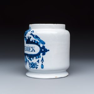 A varied group of three Dutch Delft and Brussels faience apothecary jars — photo 11