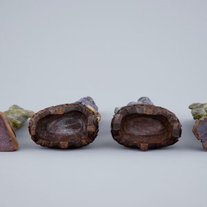 4 figures de Guanyins en lapis lazuli et jade sculpté, 19/20ème — photo 7