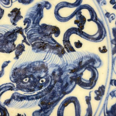 A Chinese blue and white 'Buddhist Lions' dish — photo 12
