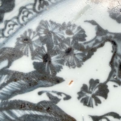 A Chinese blue and white 'Deer' dish — photo 7