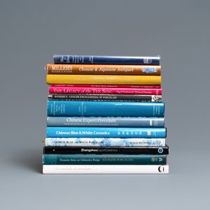 47 publicaties over vnl. blauw-wit Chinees porselein uit de late Ming dynastie en Transitie periode, w.o. Hatcher cargo en kraakporselein — foto 2