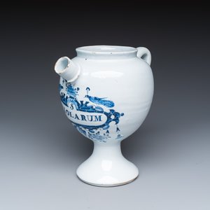 A blue and white Dutch Delft wet drug or syrup jar inscribed 'S VIOLARUM' — photo 1