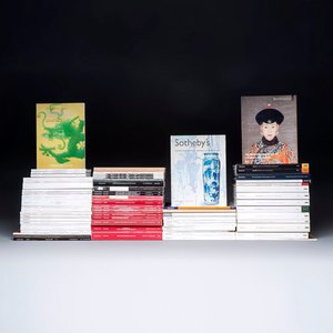 72 Christie's, Sotheby's and Bonhams auction catalogues on Asian art — photo 1