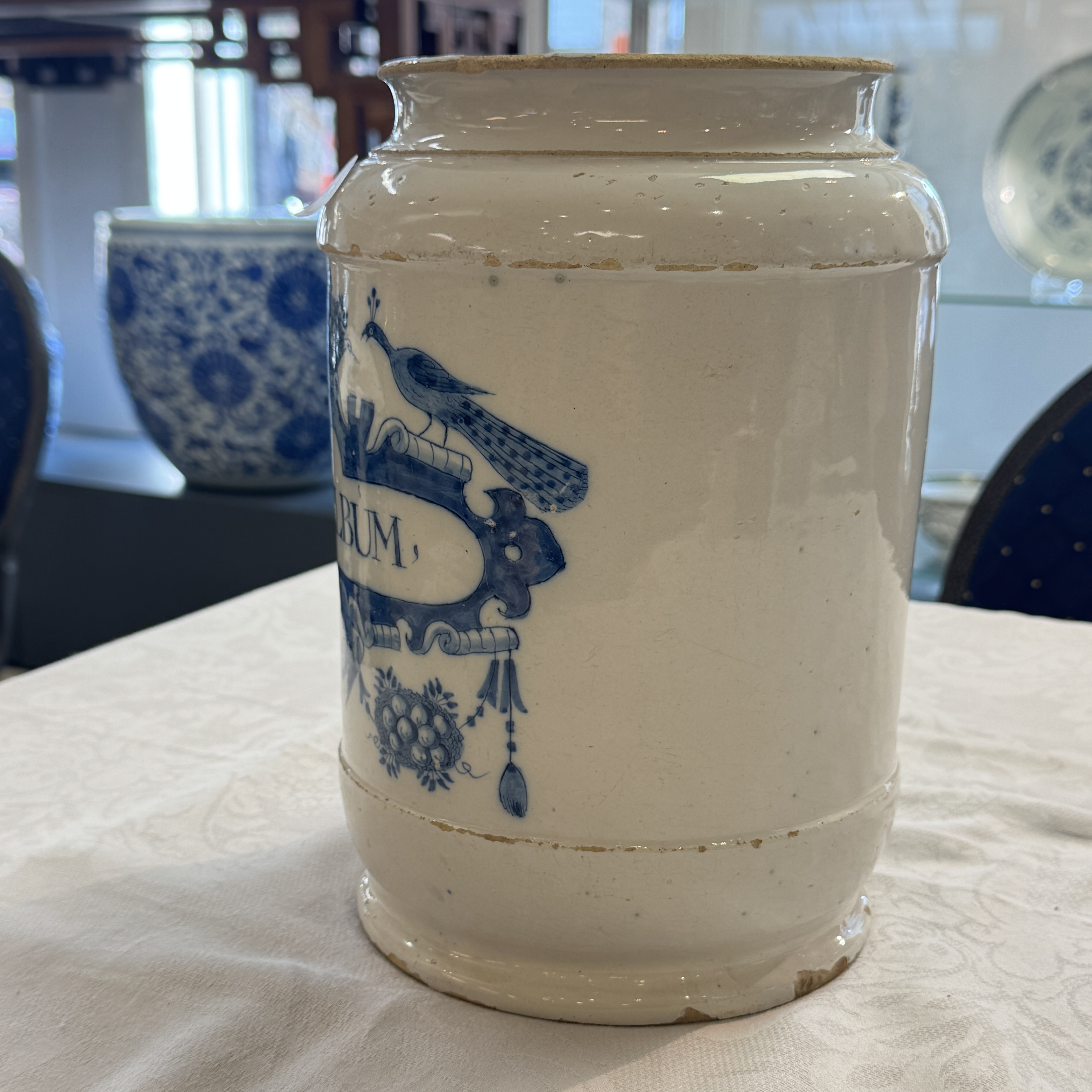 A large blue and white Dutch Delft albarello inscribed 'MEL ALBUM' — photo 5